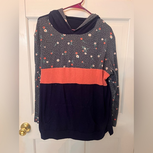 Emerald Womens 1X hooded sweatshirt with front pocket. Very‎ soft.